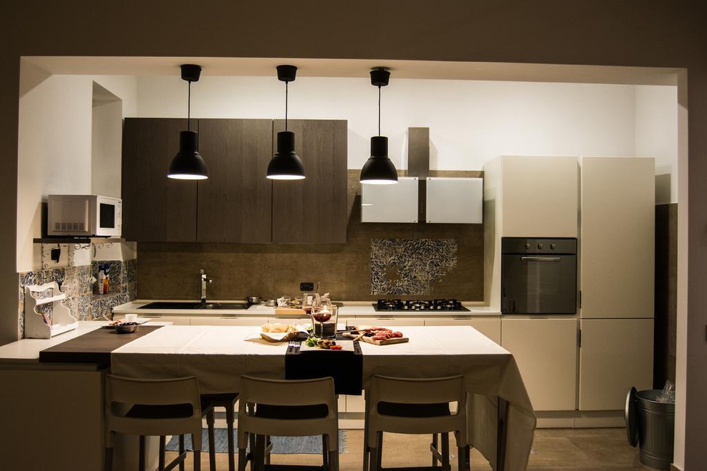 Home In City ปาแลร์โม ภายนอก รูปภาพ